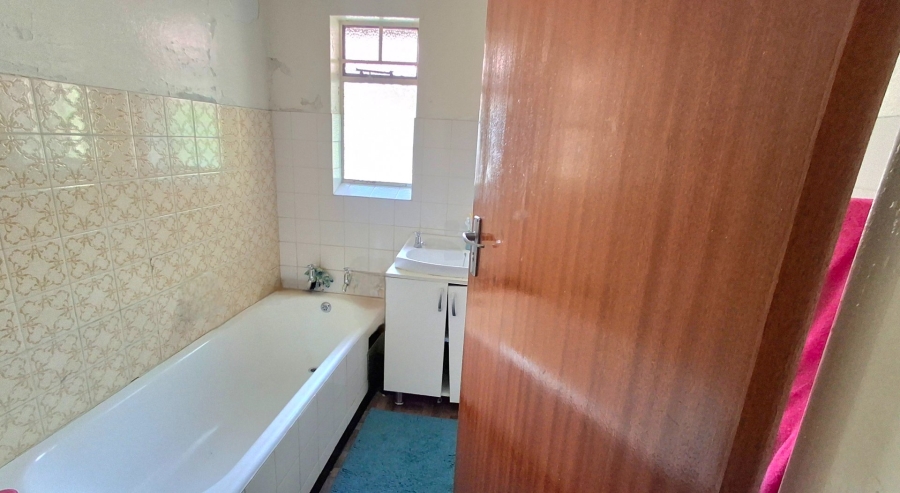 3 Bedroom Property for Sale in Vaalpark Free State
